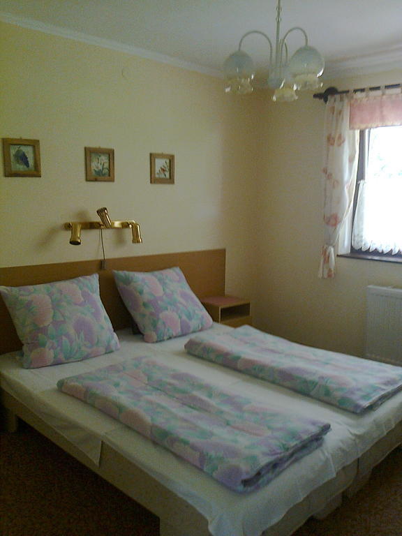 Apartamento Csilla Haus Bük Habitación foto